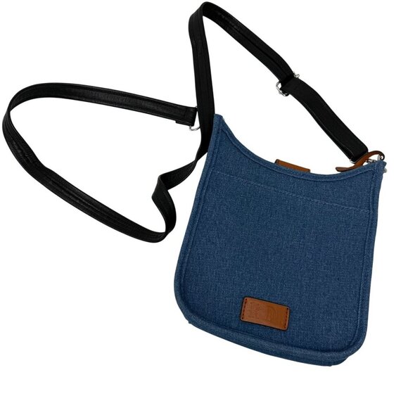 Rae Dunn RD Blue Crossbody Shoulder Bag  Interior Pouch Chambray - Picture 2 of 6